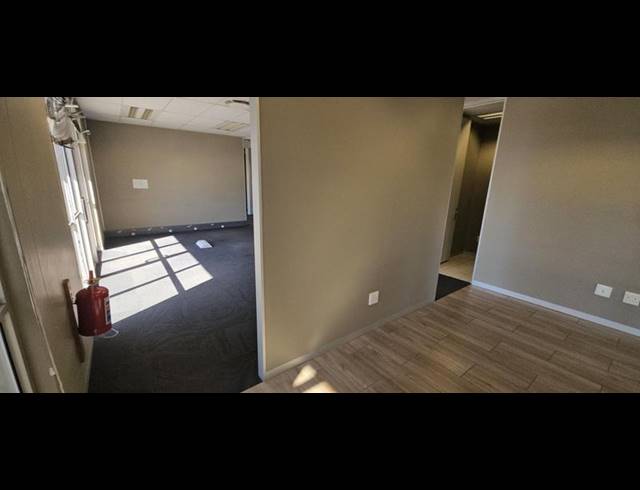 BUSINESS PROPERTY TO RENT IN CARLSWALD